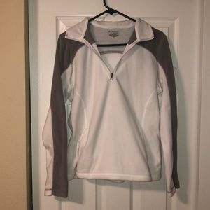 Cozy pullover! Perfect condition.